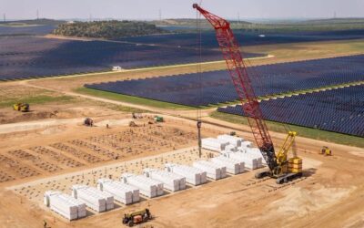 Large-Scale 300 MW Solar Project in Texas